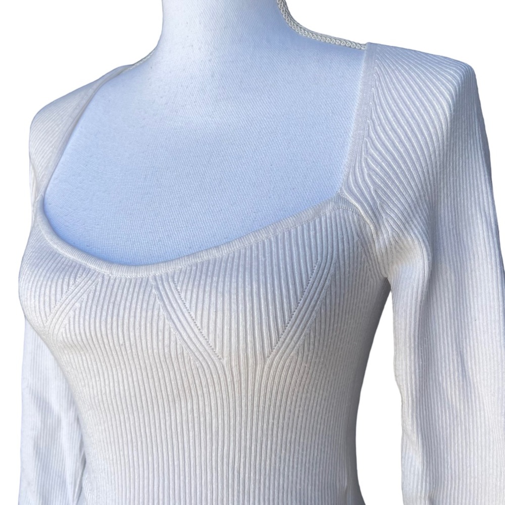 Stretch Knit Sweetheart Neckline Long Sleeve Top - Picture 5 of 8